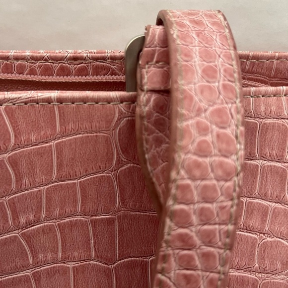 Pink Tote - Picture 3 of 10